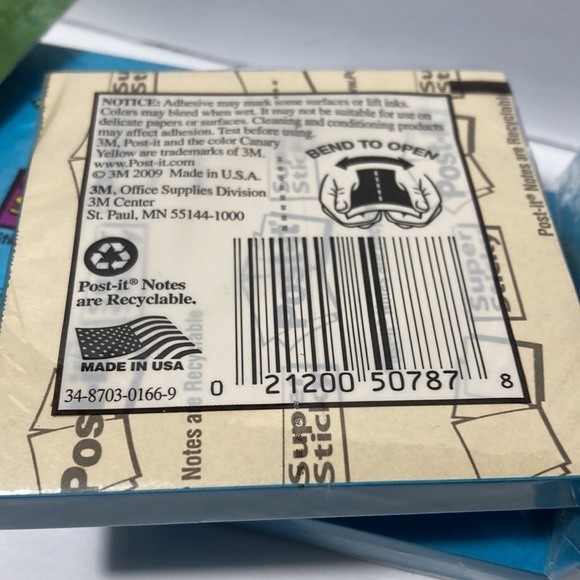 Post It Notes Super Sticky Blue Green 8 Packs - Picture 5 of 12